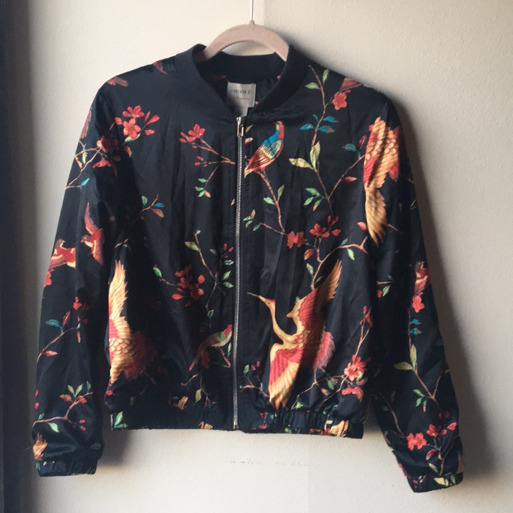 Silk-like Zip Up with Flora Print ~ Size S